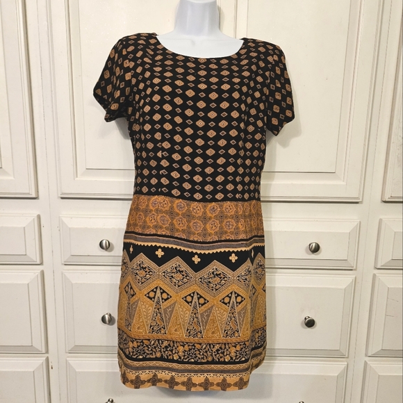 Rabbit Rabbit Rabbit - 6 Petite MINI DRESS - Picture 3 of 9